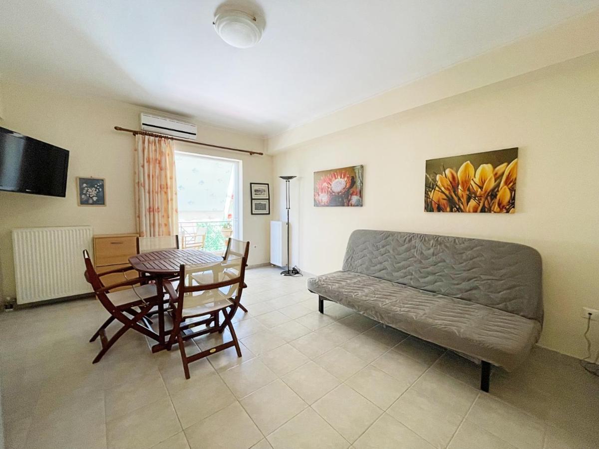 Nafplio Downtown Apartment Екстер'єр фото